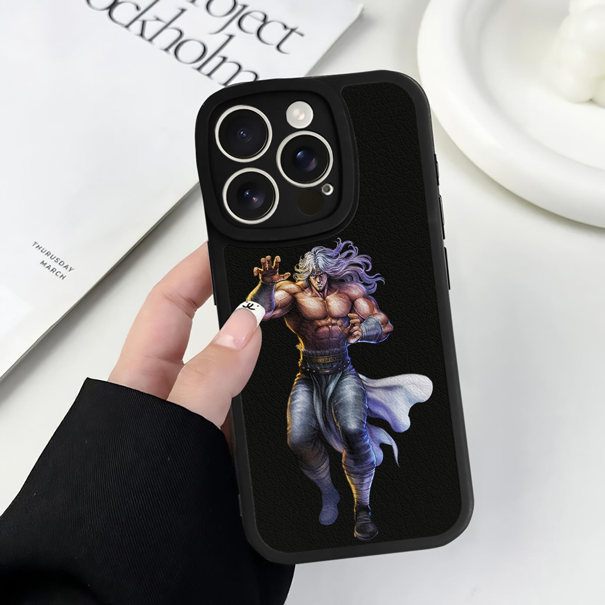 （画像用） 北斗の拳 Fist of the North Star 【iPhone 16シリーズ対応】シリコンスマホケース（レザー調） 材質：シリコン